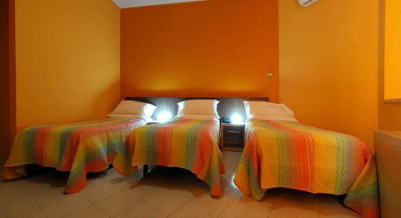 Hotel Michelangelo تيرامو المظهر الخارجي الصورة