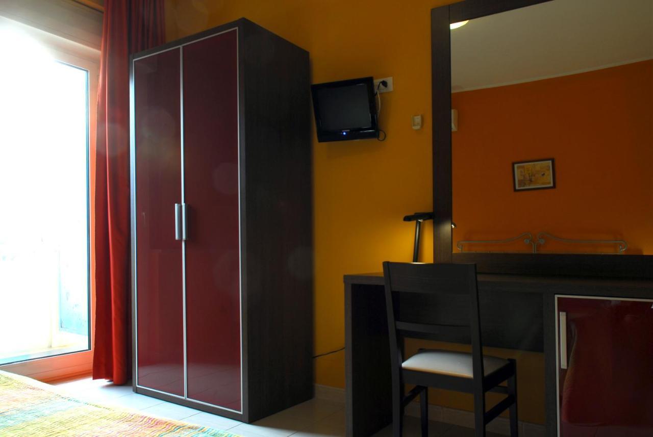 Hotel Michelangelo تيرامو المظهر الخارجي الصورة